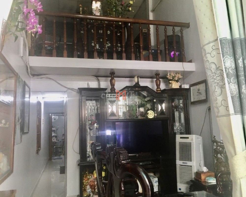 Nhà bán Phường Phước Tân giá 3.3 tỷ