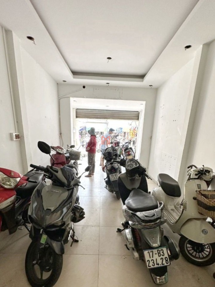 Nhà bán Thành phố TPHCM giá thuê 24 tỷ
