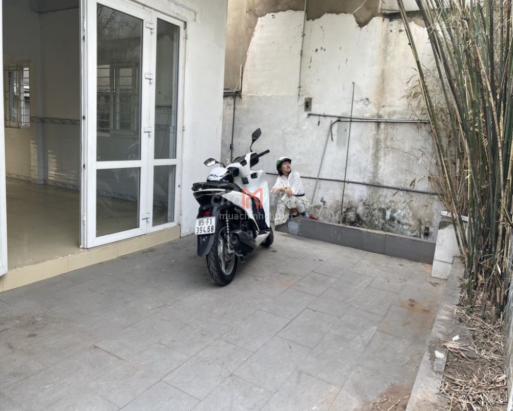 Nhà đ.Phạm Đăng Giảng 3 phòng ngủ