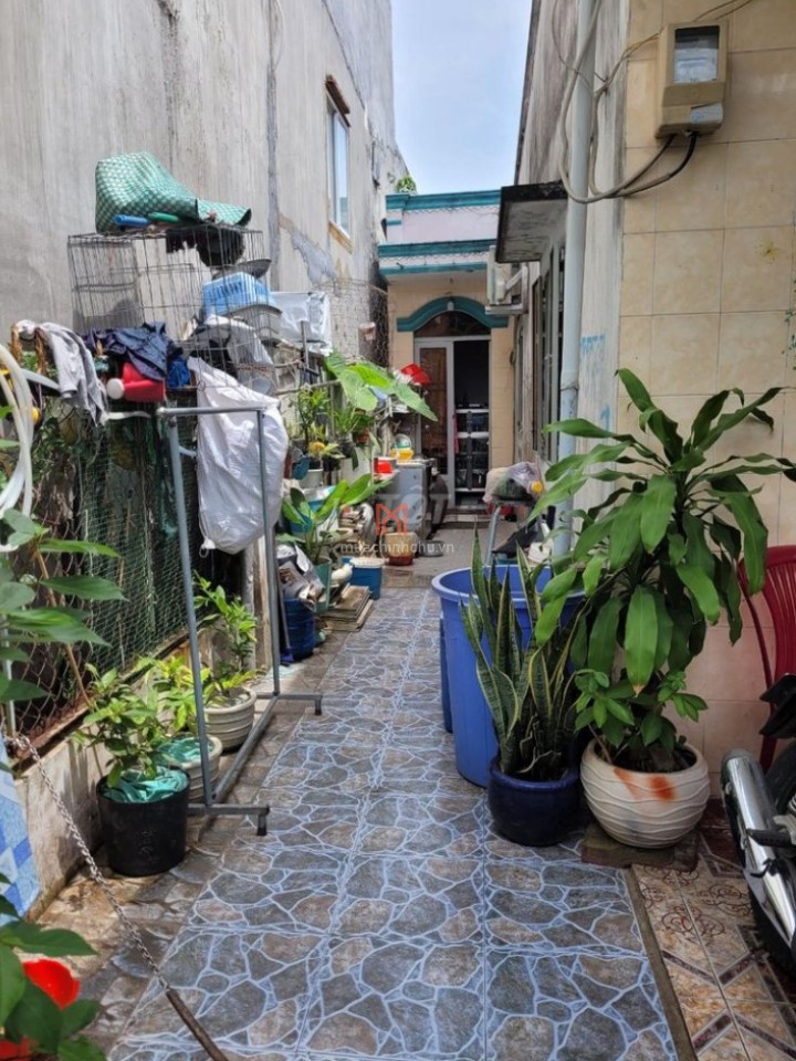 Nhà bán Xã Phú Xuân