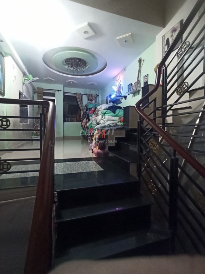 bán chung cư đ.Phú Thọ Hòa