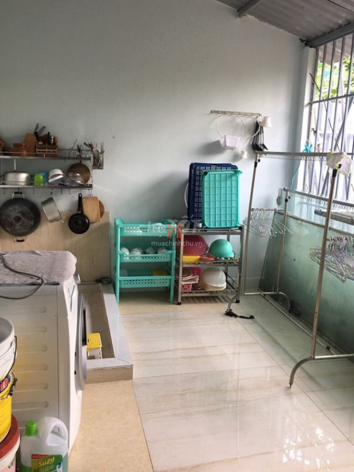 Nhà bán Phường Bình Thắng giá thuê7.5 tỷ