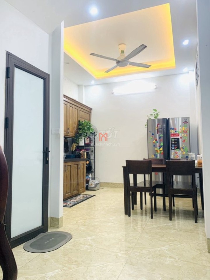 Nhà bán Phường Thạch Bàn