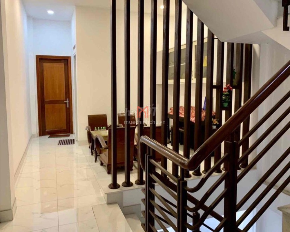 bán Nhà P 12 diện tích 93 m²