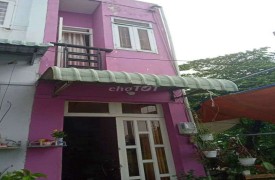 Bán nhà nhỏ xinh giá rẻ màu hồng chính chủ tại Hóc Môn diện tích 24m², giá dưới 1 tỷ