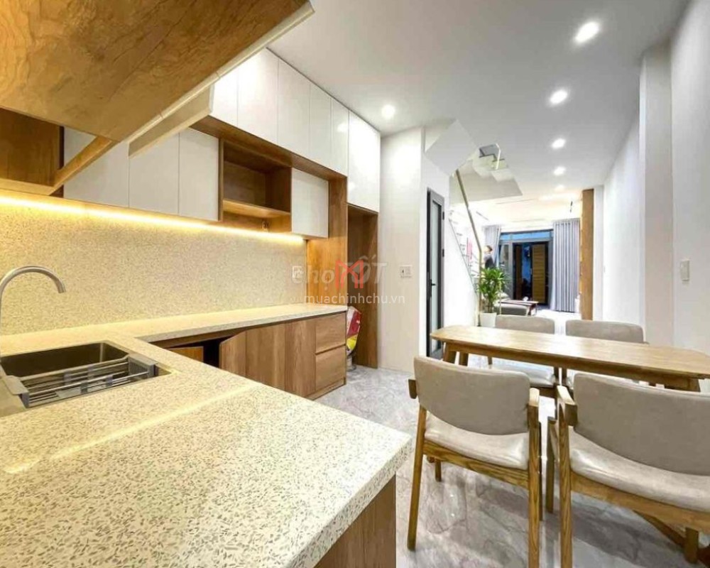 Nhà bán Đà Nẵng giá là 3.35 tỷ
