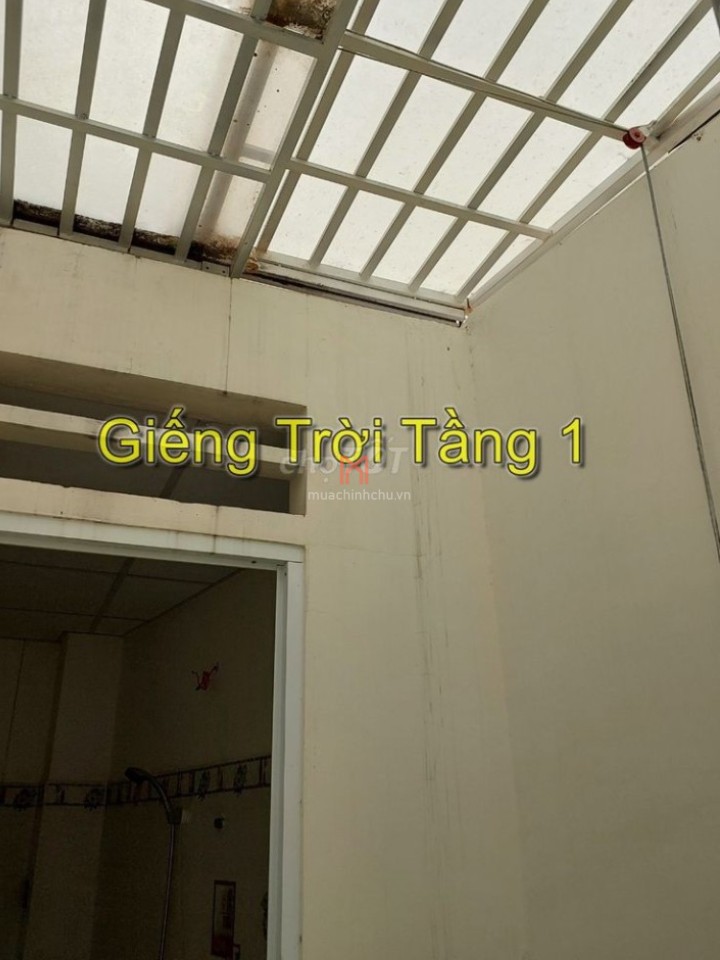 Nhà bán Huỳnh Văn Nghệ hướng Đông Nam