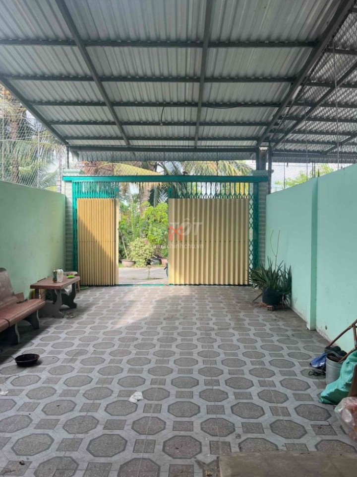 Nhà bán Xã Tân Khánh Đông dt sàn125.5 m2