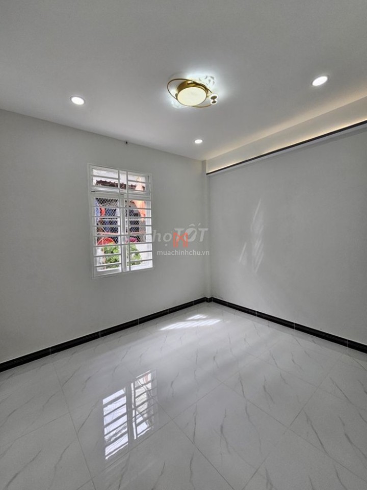 Nhà TPHCM dt 50 m²
