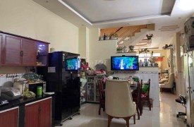 Bán nhà 2 tầng diện tích 92m² Bình Tân sát Tân Phú giá 6 tỷ 500 triệu 2PN