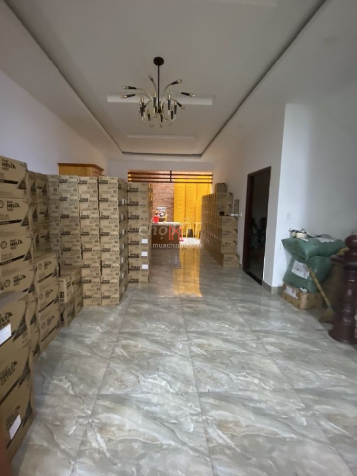 Nhà Linh Trung diện tích 240 m