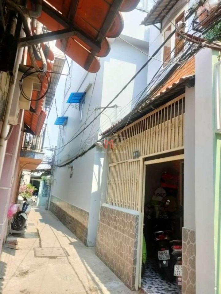 bán Nhà Phạm Văn Đồng dt 43.2 m