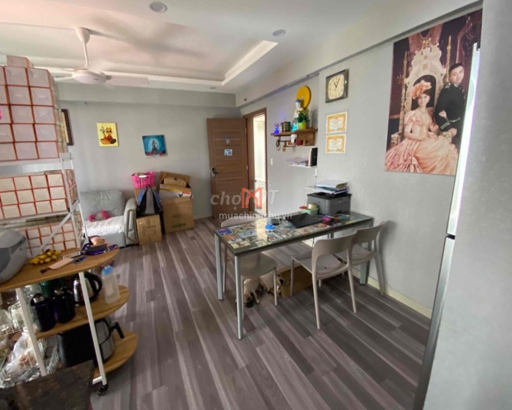 căn hộ bán đ.Dương Quảng Hàm 68 m2