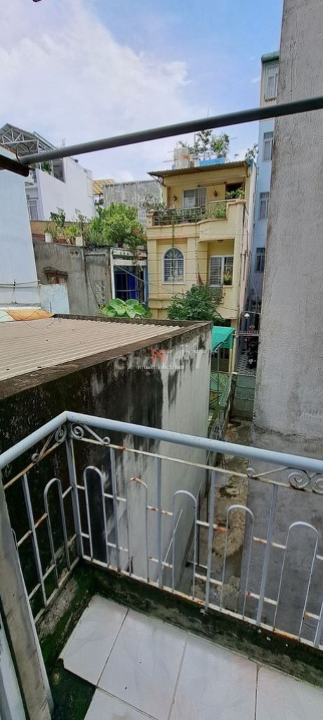 Nhà bán Âu Dương Lân