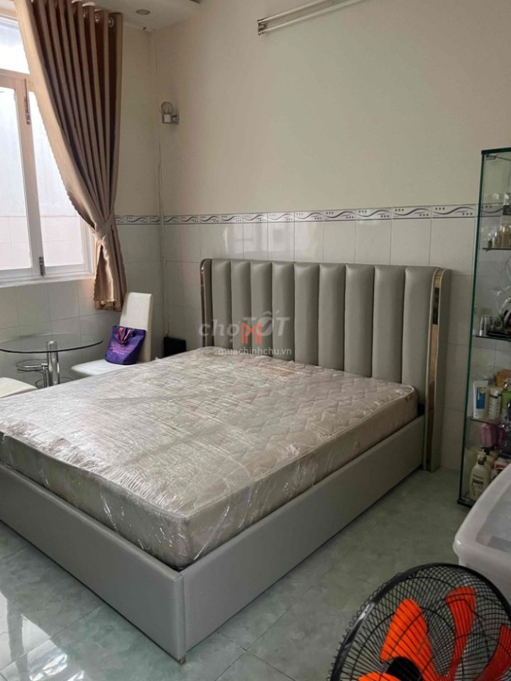 Nhà bán Q Tân Phú giá 8.2 tỷ