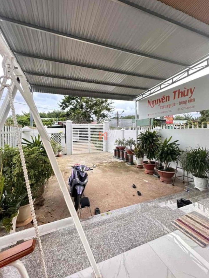 Nhà Phường Phú Thịnh