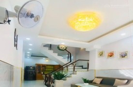 Cần bán nhanh nhà Phú Nhuận chính chủ 4 tầng giá rẻ, nội thất cao cấp vị trí VIP