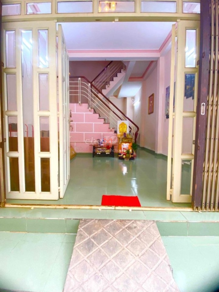 bán Nhà TPHCM rộng 4 dài 10.5