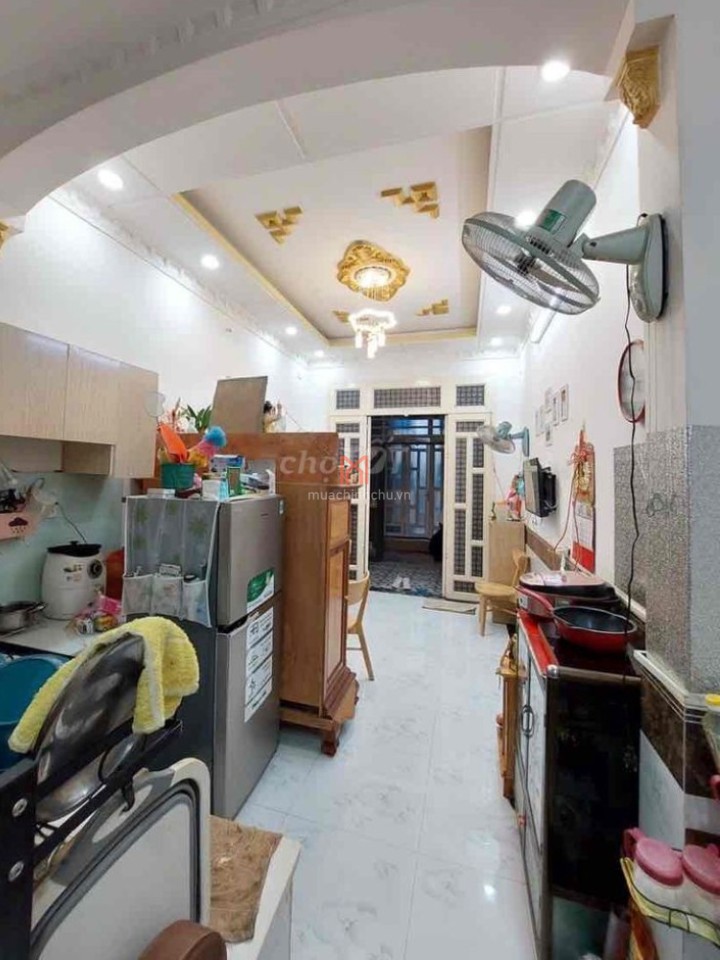 Nhà Huỳnh Tấn Phát